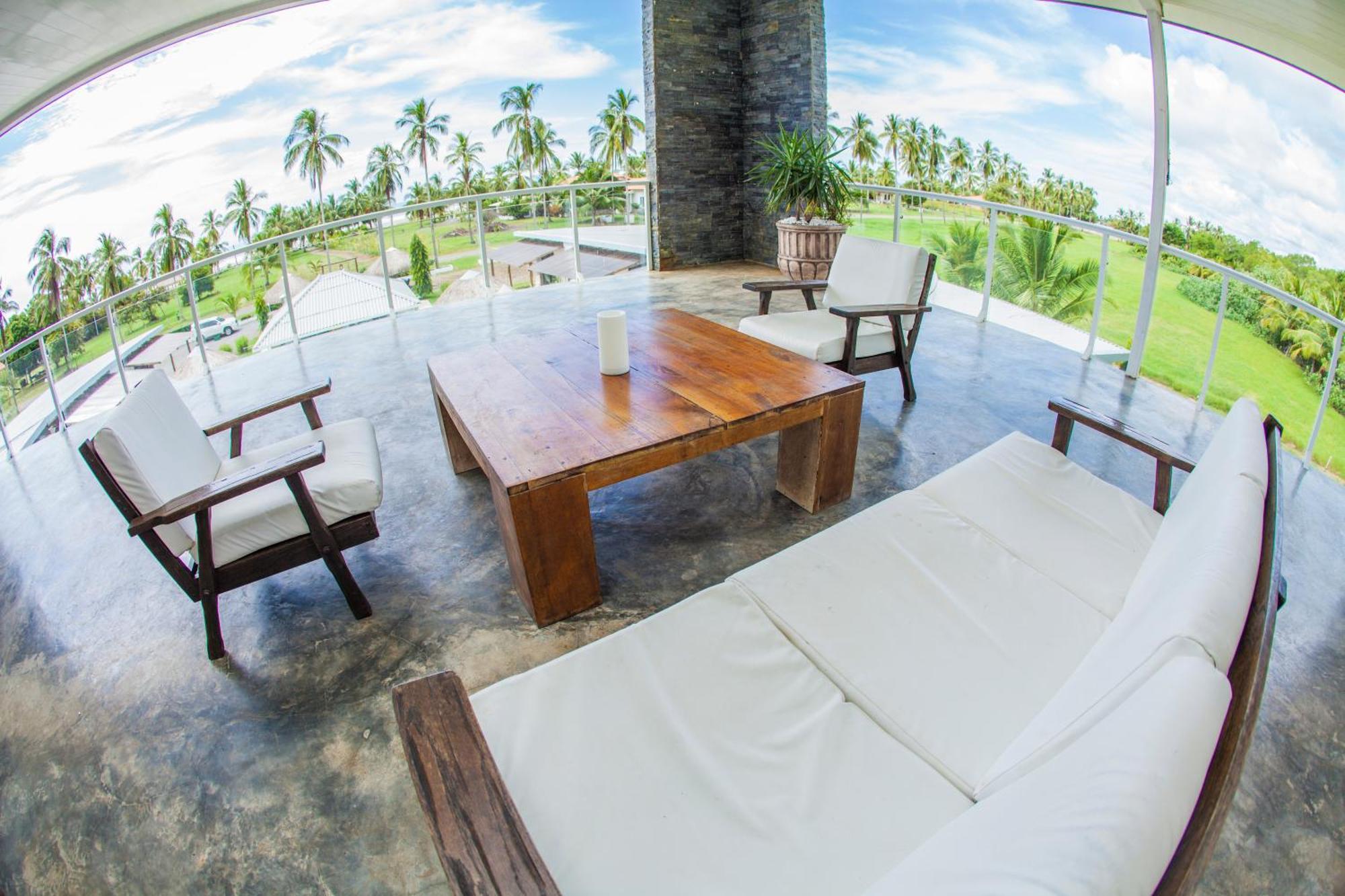 Show Pony Beach Resort And Suites Las Lajas  Exteriér fotografie