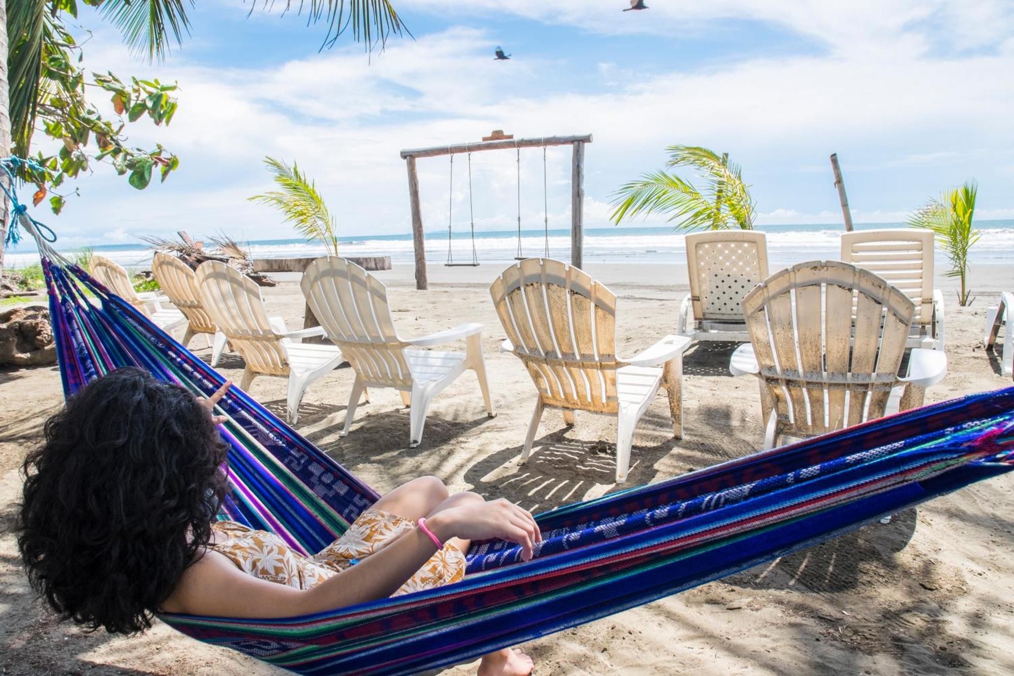 Show Pony Beach Resort And Suites Las Lajas  Exteriér fotografie