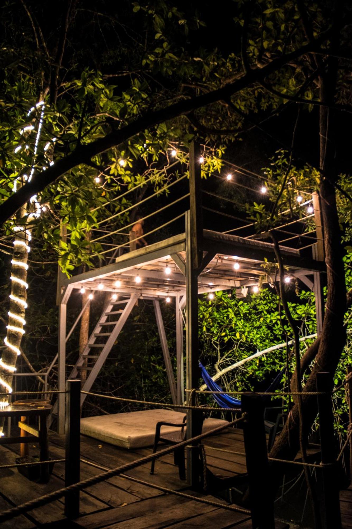 Show Pony Beach Resort And Suites Las Lajas  Exteriér fotografie